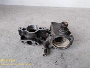 Gebruikte Thermostaathuis Peugeot 405 I (15B) 1.6 SRi,GRi Prijs € 45,00 Margeregeling aangeboden door Fa. Klijnstra & Zn. VOF