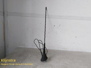 Gebruikte Antenne Renault Megane Prijs € 19,00 Margeregeling aangeboden door Fa. Klijnstra & Zn. VOF