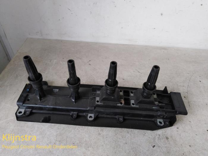 Gebruikte Bobine Peugeot 406 (8B) 2.0 S,SL,ST,STX 16V Prijs op aanvraag aangeboden door Fa. Klijnstra & Zn. VOF