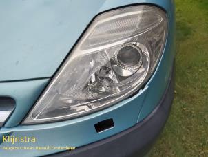 Gebruikte Koplamp links Citroen C8 (EA/EB) 2.0 16V Prijs op aanvraag aangeboden door Fa. Klijnstra & Zn. VOF