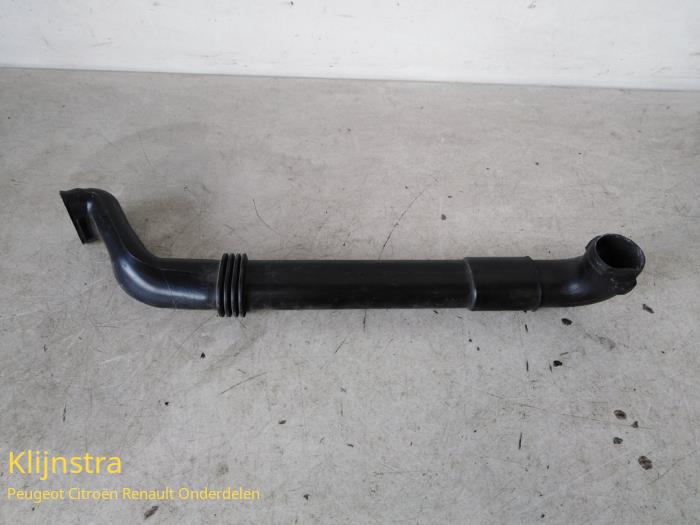 What is A Snorkel And What Is Its Role In Off-road Cars