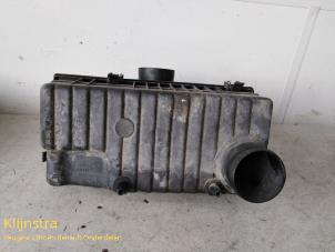 Gebruikte Luchtfilterhuis Peugeot Expert (222/224) 1.9D Prijs op aanvraag aangeboden door Fa. Klijnstra & Zn. VOF