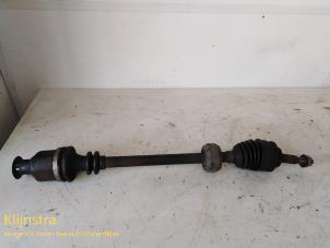 Gebruikte Aandrijfas rechts-voor Renault Scénic I (JA) 1.6 16V Prijs op aanvraag aangeboden door Fa. Klijnstra & Zn. VOF