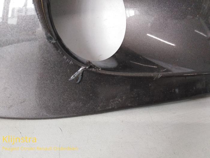 Sierstrip van een Peugeot 308 (L3/L8/LB/LH/LP)  2015