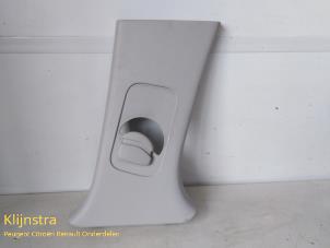 Gebruikte Stijlbekleding rechts-voor Peugeot 3008 Prijs op aanvraag aangeboden door Fa. Klijnstra & Zn. VOF