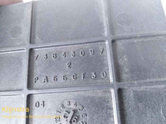 ABS Computer van een Peugeot 405 I (15B) 1.9 MI 16 X4 1992