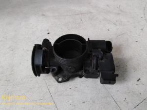 Gebruikte Gasklephuis Peugeot 206 (2A/C/H/J/S) 1.4 XR,XS,XT,Gentry Prijs op aanvraag aangeboden door Fa. Klijnstra & Zn. VOF