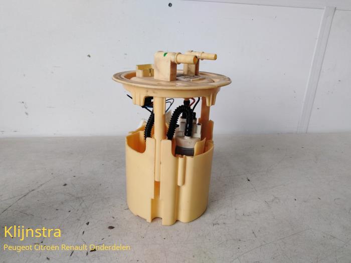 Gebruikte Tank element Pomp Fiat Scudo (220Z) 2.0 JTD 16V Prijs op aanvraag aangeboden door Fa. Klijnstra & Zn. VOF