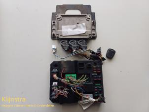 Gebruikte Computer Motormanagement Peugeot 307 (3A/C/D) 2.0 16V Prijs € 150,00 Margeregeling aangeboden door Fa. Klijnstra & Zn. VOF