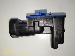 Gebruikte Sensor Remassistent Citroen C3 Aircross I (2C/2R) 1.6 BlueHDi 120 Prijs op aanvraag aangeboden door Fa. Klijnstra & Zn. VOF