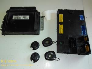 Gebruikte Computer Motormanagement Renault Espace (JE) 2.0i 16V Prijs € 150,00 Margeregeling aangeboden door Fa. Klijnstra & Zn. VOF