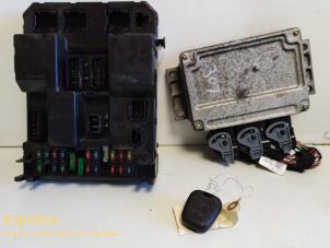 Gebruikte Computer Motormanagement Peugeot 307 SW (3H) 2.0 16V Prijs € 150,00 Margeregeling aangeboden door Fa. Klijnstra & Zn. VOF