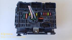 Gebruikte Zekeringkast Peugeot 407 SW (6E) 2.0 HDiF 16V Prijs € 299,00 Margeregeling aangeboden door Fa. Klijnstra & Zn. VOF