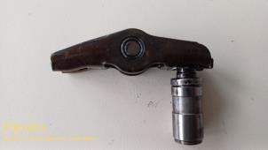 Gebruikte Tuimelaar Peugeot Expert Prijs € 15,00 Margeregeling aangeboden door Fa. Klijnstra & Zn. VOF