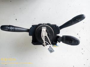 Gebruikte Licht + Raw Schakelaar Peugeot 307 Prijs op aanvraag aangeboden door Fa. Klijnstra & Zn. VOF