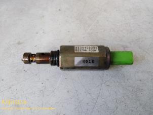 Gebruikte Sensor Nokkenas Peugeot 407 SW (6E) 2.2 16V Prijs € 55,00 Margeregeling aangeboden door Fa. Klijnstra & Zn. VOF