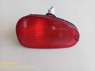 Gebruikte Mistachterlicht Renault Espace (JE) 2.2 dT 12V Prijs € 45,00 Margeregeling aangeboden door Fa. Klijnstra & Zn. VOF