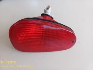 Gebruikte Mistachterlicht Renault Espace (JE) 2.2 dT 12V Prijs € 45,00 Margeregeling aangeboden door Fa. Klijnstra & Zn. VOF