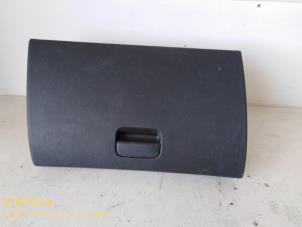 Gebruikte Dashboardkastje Peugeot 3008 I (0U/HU) 1.6 HDiF 16V Prijs € 79,00 Margeregeling aangeboden door Fa. Klijnstra & Zn. VOF