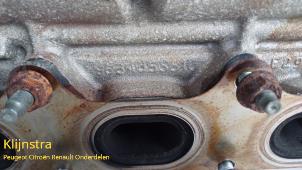 Cilinderkop van een Citroën Xsara Picasso (CH) 1.8 16V 2003