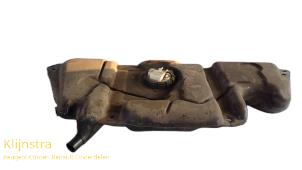 Gebruikte Tank Renault Kangoo Express (FC) 1.9 D 55 Prijs € 100,00 Margeregeling aangeboden door Fa. Klijnstra & Zn. VOF