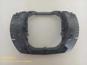 Gebruikte Radiobediening Stuur Citroen C5 III Tourer (RW) 1.6 HDiF 16V Prijs op aanvraag aangeboden door Fa. Klijnstra & Zn. VOF