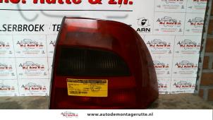 O94643 Gebruikte achterlicht rechts Opel Vectra