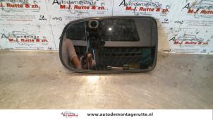 O86058 Gebruikte spiegelglas links Mazda Premacy