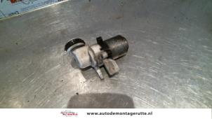 Gebruikte Ruitensproeierpomp voor Fiat Cinquecento 0.9 i.e. S Prijs op aanvraag aangeboden door Autodemontage M.J. Rutte B.V.