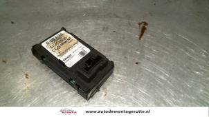O114562 Gebruikte kaartlezer (slot) Renault Megane