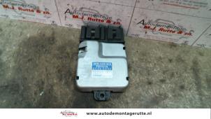 O131076 Gebruikte kachel weerstand Lexus IS 200