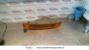 O75986 Gebruikte pinker links Mitsubishi Space Runner