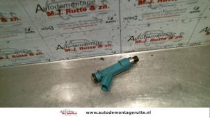 O121629 Gebruikte injector (benzine injectie) Peugeot 107