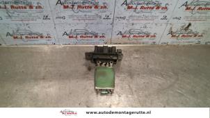 O131156 Gebruikte kachel weerstand Peugeot Expert
