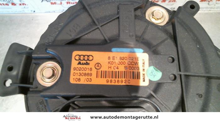 Gebruikte Chaufage Ventilatiemotor Audi A4 O129517