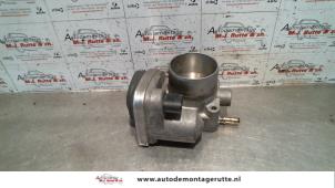 O123219 Gebruikte gasklephuis Renault Megane