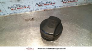 O98150 Gebruikte tankdop Opel Astra