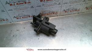 O92172 Gebruikte handgreep achterklep Citroen C1