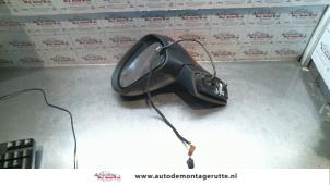 O85247 Gebruikte buitenspiegel links Peugeot 207