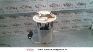 O120886 Gebruikte tank element pomp Peugeot 207