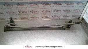 O118235 Gebruikte ruitenwis mechaniek Subaru Impreza