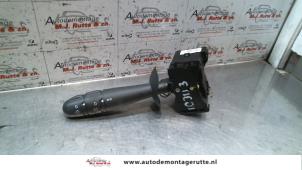O102059 Gebruikte pinker schakelaar Renault Vel Satis