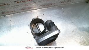 O123274 Gebruikte gasklephuis Renault Grand Scenic
