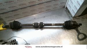 O111645 Gebruikte aandrijfas rechts-voor Hyundai I30