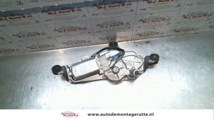 O96971 Gebruikte motor ruitenwisser achter Mazda 6.