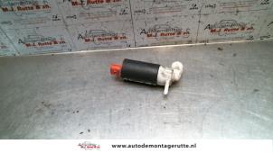 O115719 Gebruikte ruitensproeierpomp voor Toyota Yaris