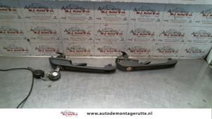 O80631 Gebruikte portiergreep 2deurs rechts Volkswagen Golf