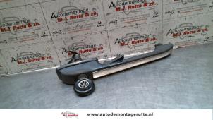 O79709 Gebruikte portiergreep 2deurs links Volkswagen Golf