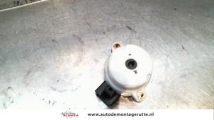 O114693 Gebruikte kontactslot schakelaar Volvo S60