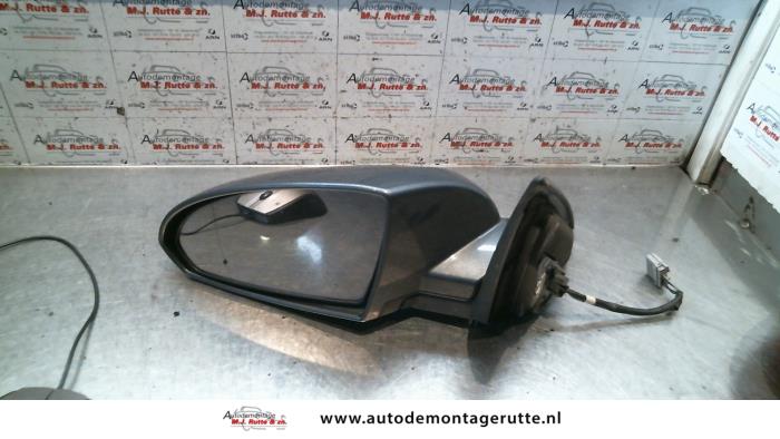 Gebruikte Spiegel Buiten links Nissan Primera O84919